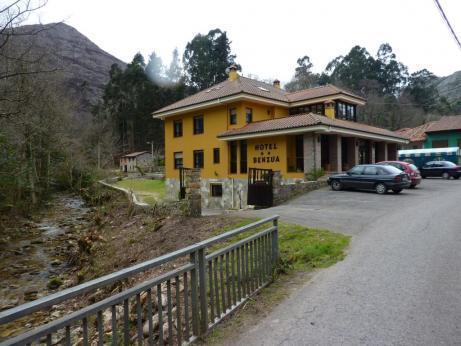 Hotel Benzua Villanueva de Ardisana Dış mekan fotoğraf