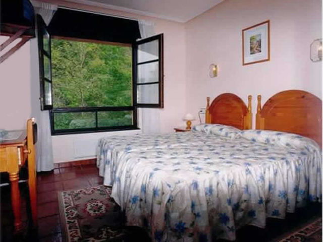 Hotel Benzua Villanueva de Ardisana Oda fotoğraf